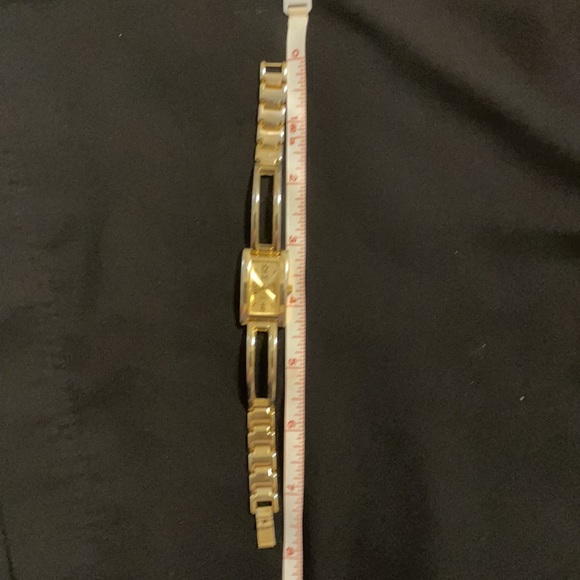 Costume watch - Picture 3 of 3